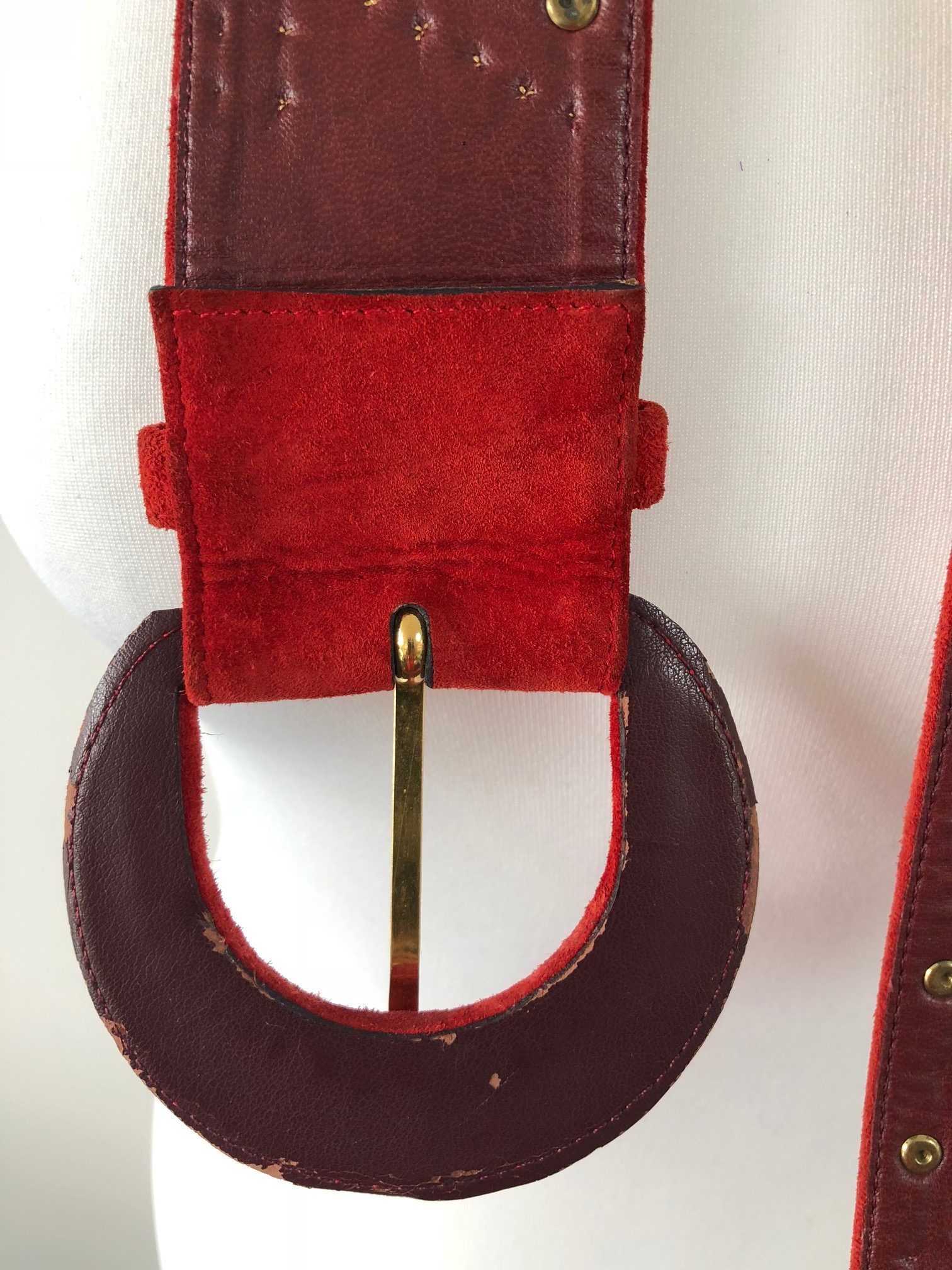 YSL YVES SAINT-LAURENT Red Studded Belt Suede-Leather Gold Finished With Set Rivets - Image 6