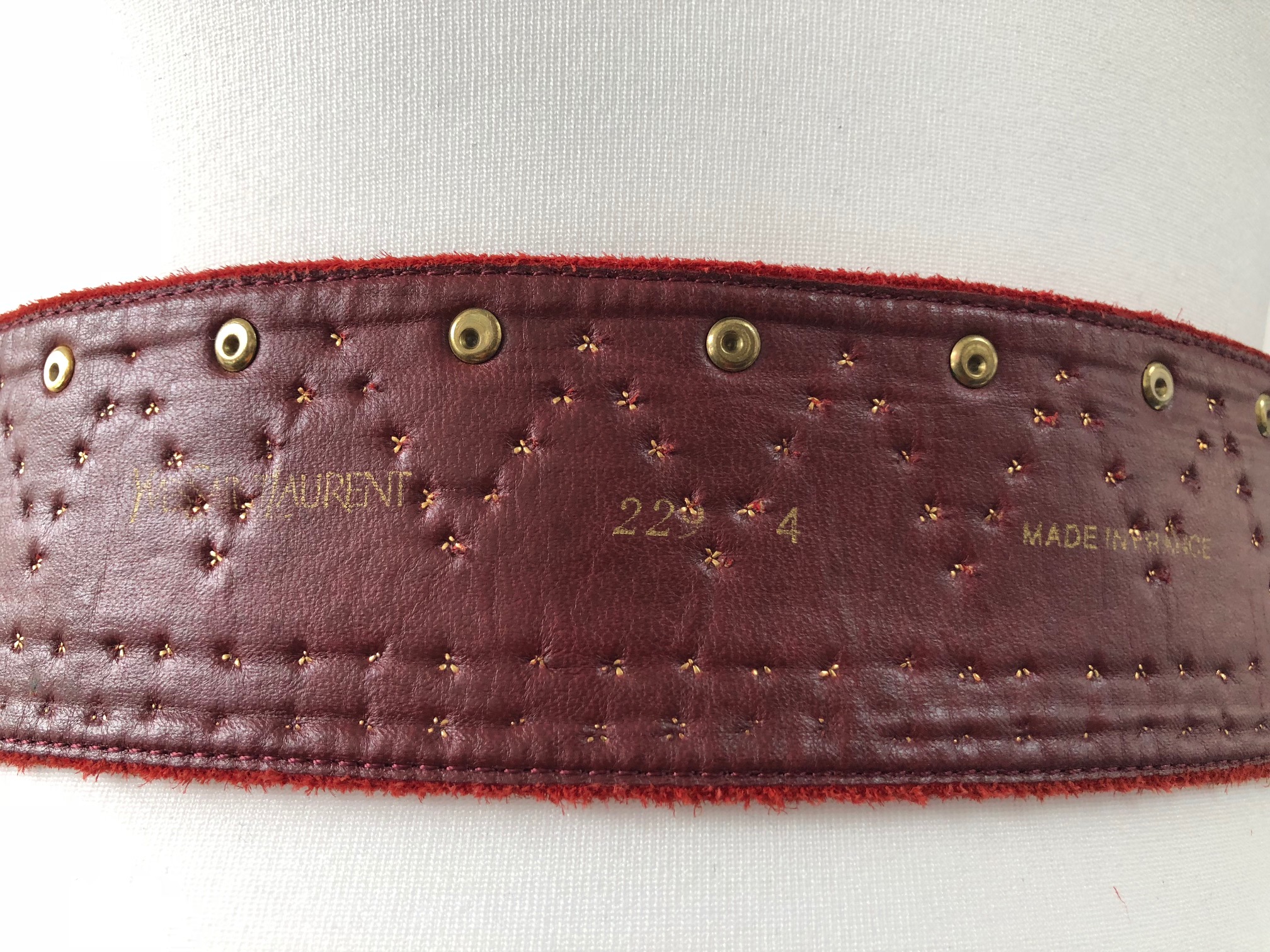 YSL YVES SAINT-LAURENT Red Studded Belt Suede-Leather Gold Finished With Set Rivets - Image 7