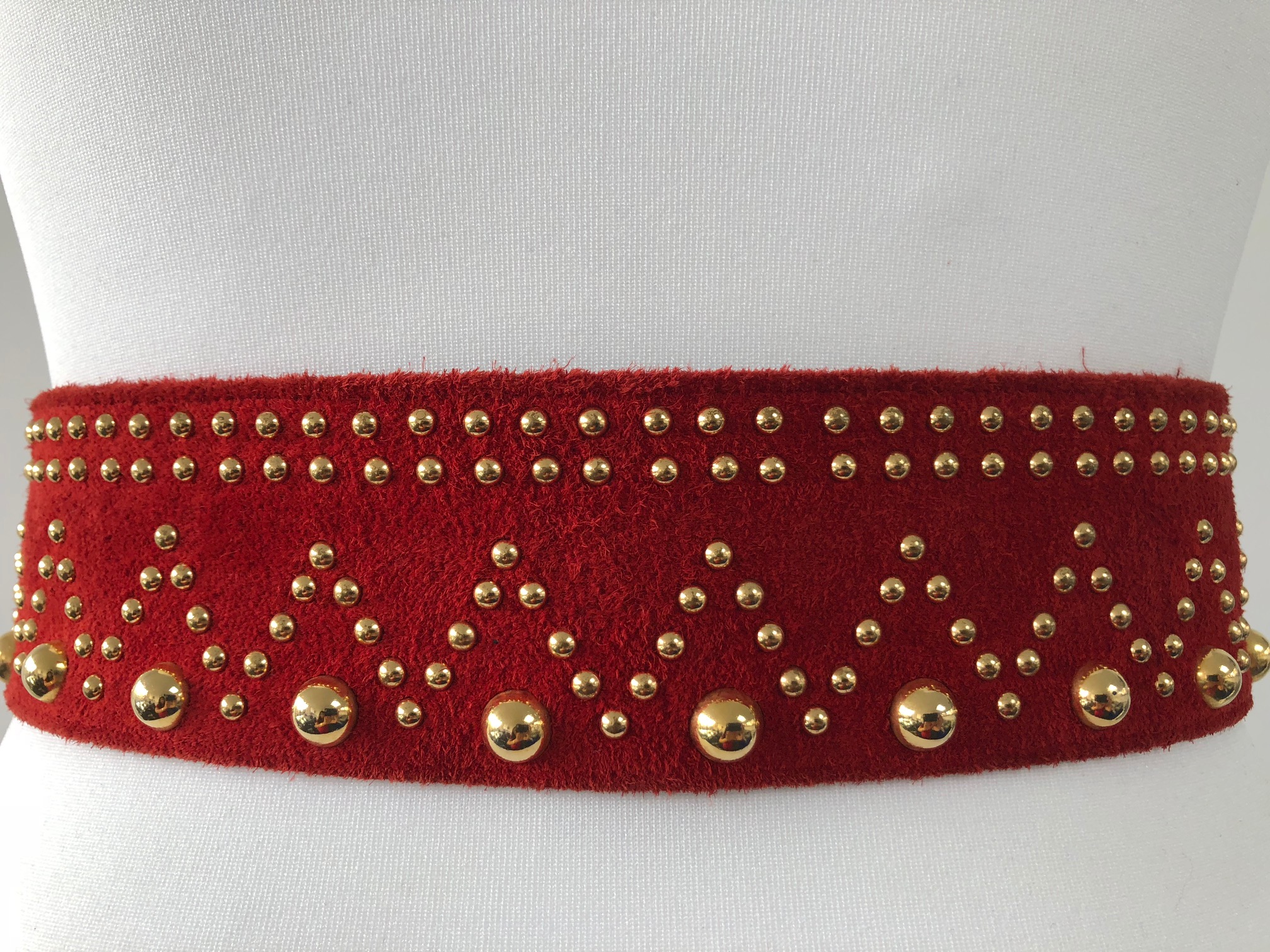 YSL YVES SAINT-LAURENT Red Studded Belt Suede-Leather Gold Finished With Set Rivets - Image 3