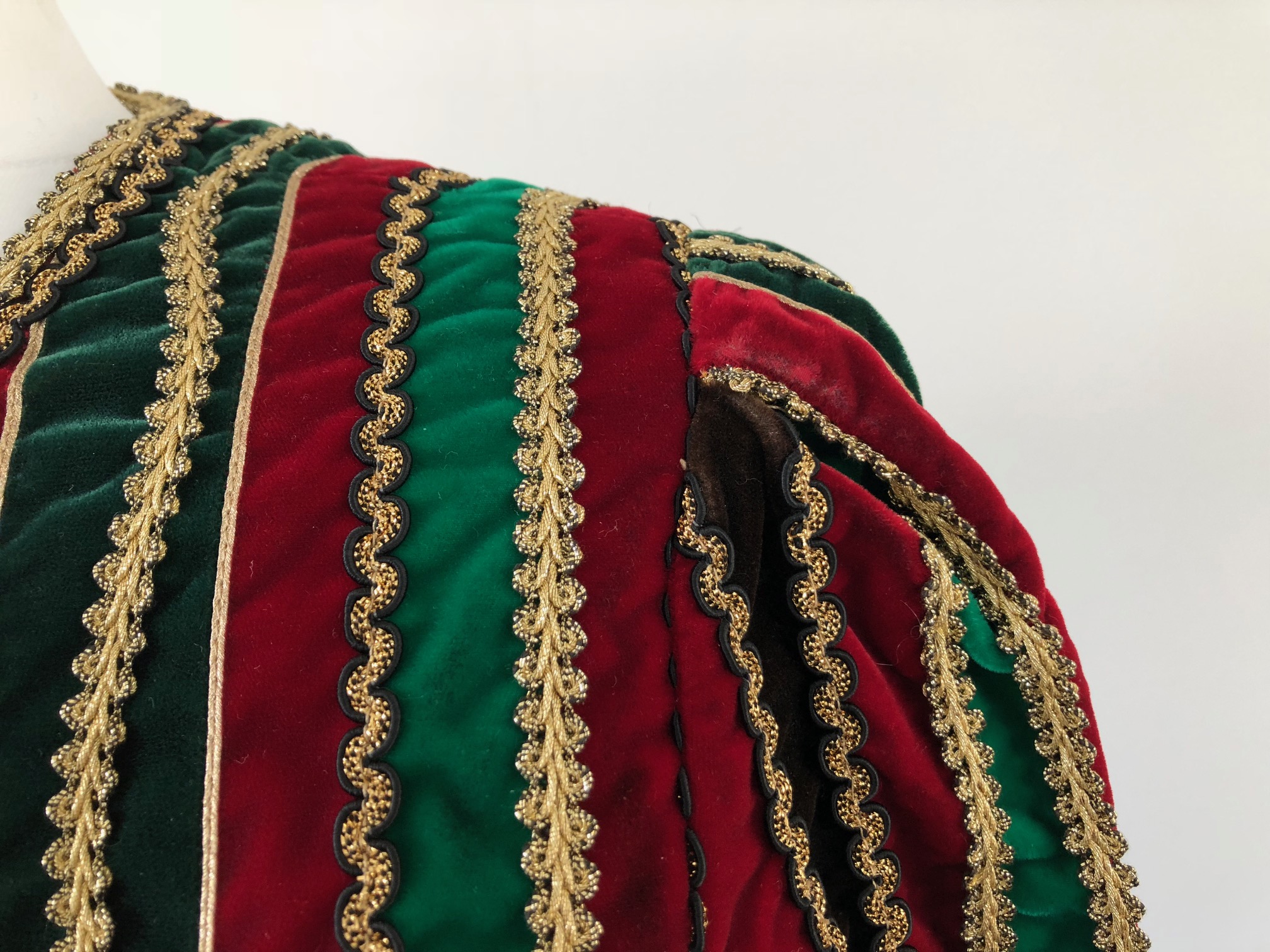 YSL YVES SAINT-LAURENT Velvet Multicoloured Evening Low Cut Jacket - Image 6