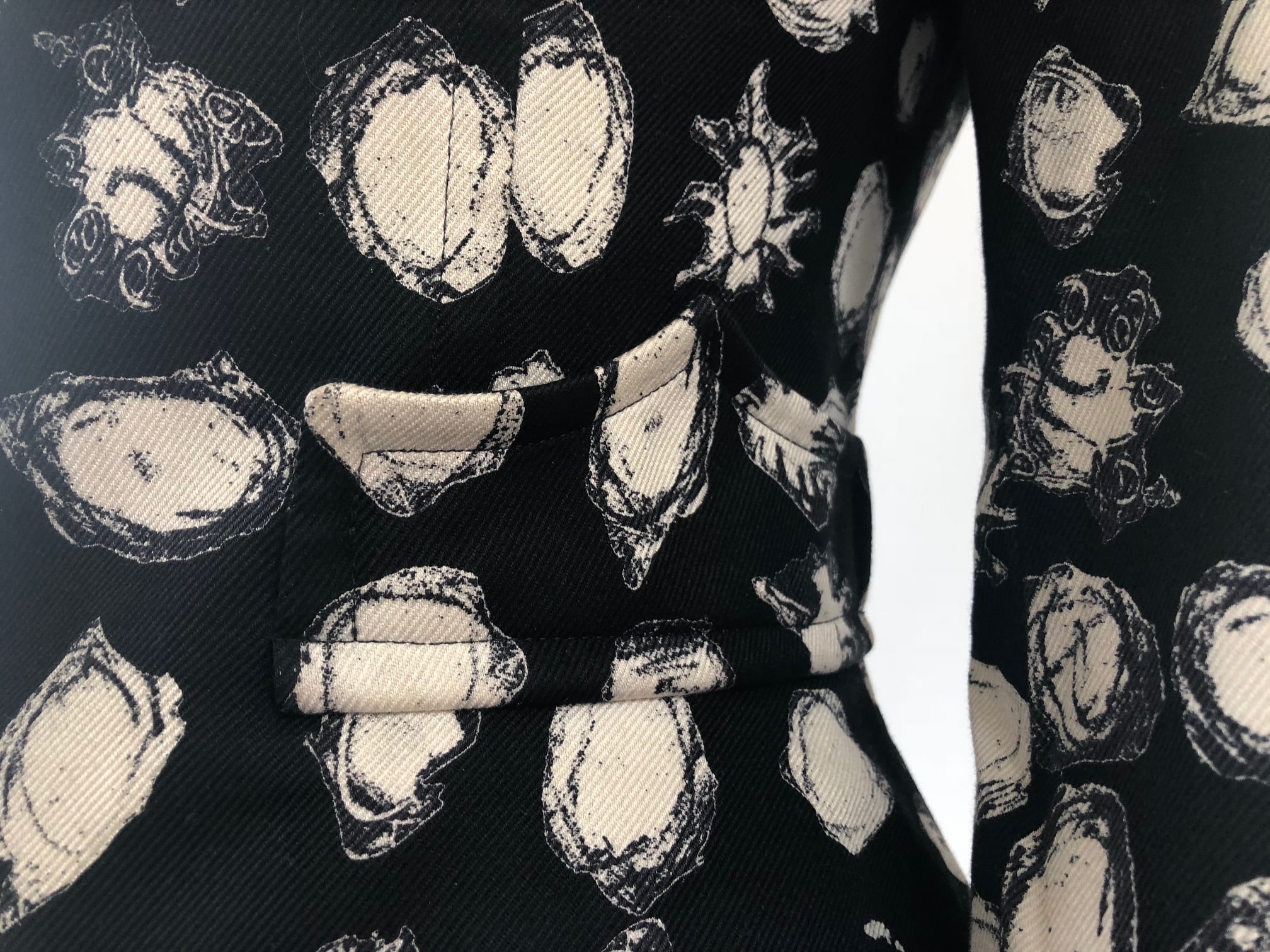 CHRISTIAN LACROIX Vintage Fitted Blazer Jewel Buttons - Image 4