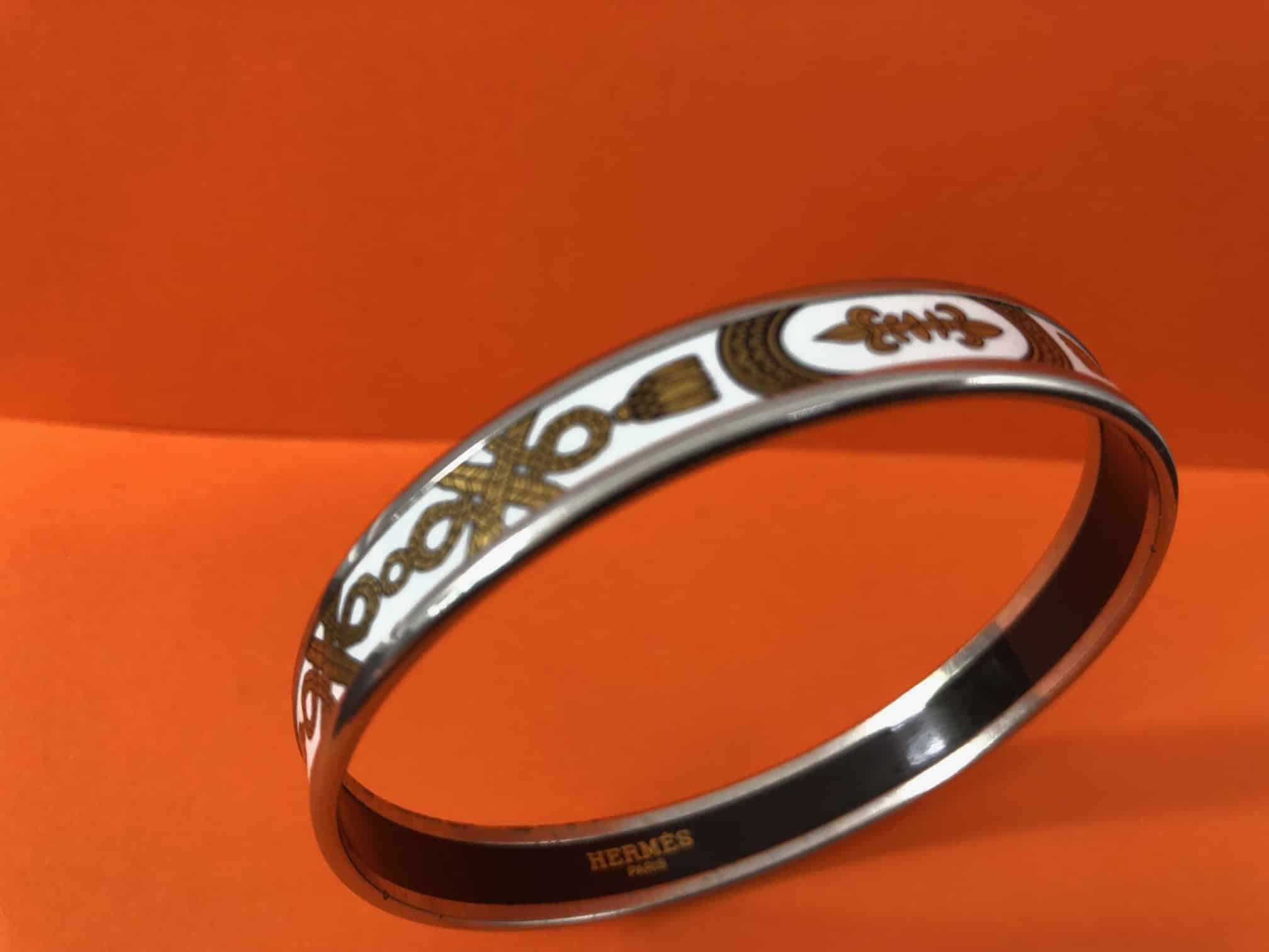 HERMES Enamel Printed Narrow Grand Apparat Bracelet 62 Blanc White