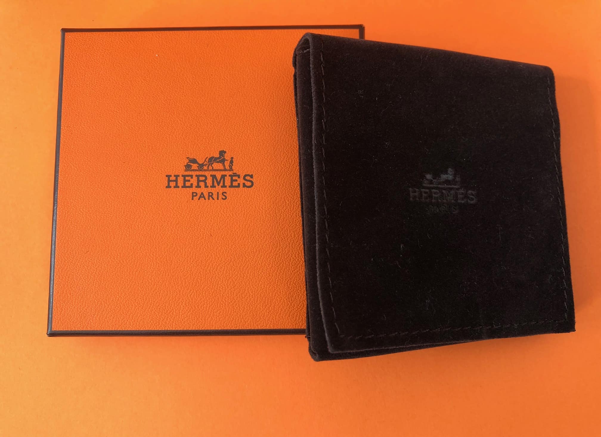 HERMES Enamel Printed Narrow Grand Apparat Bracelet 62 Blanc White - Image 6