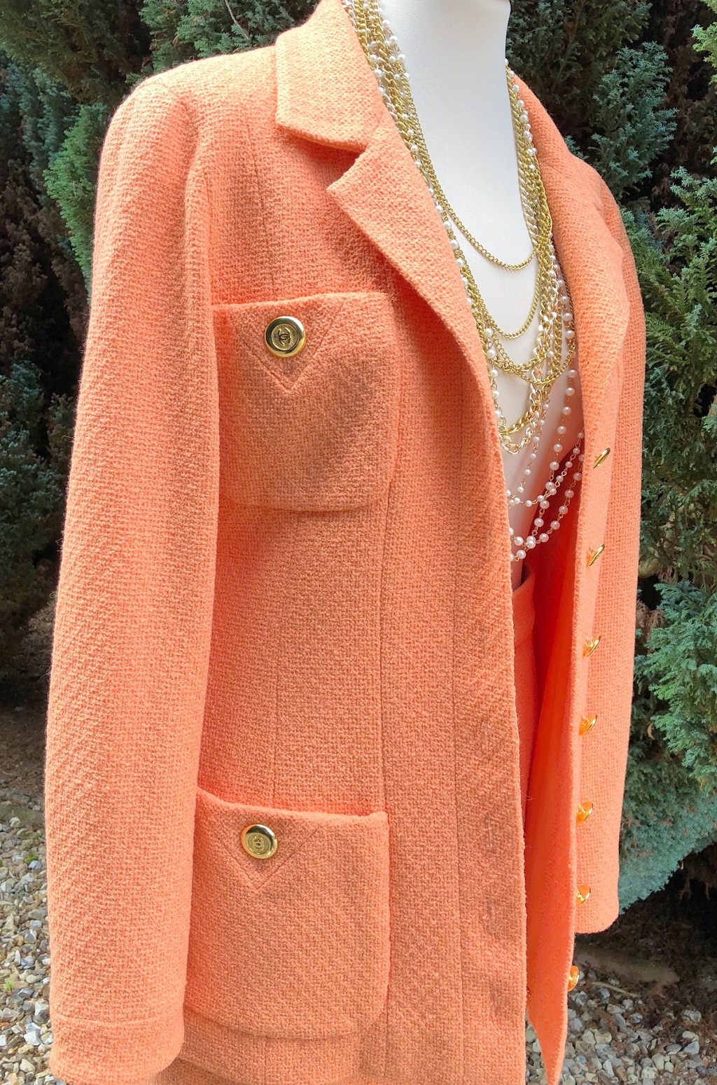 CHANEL Suit Tweed Bouclé Vintage Circa 1981 - Image 7