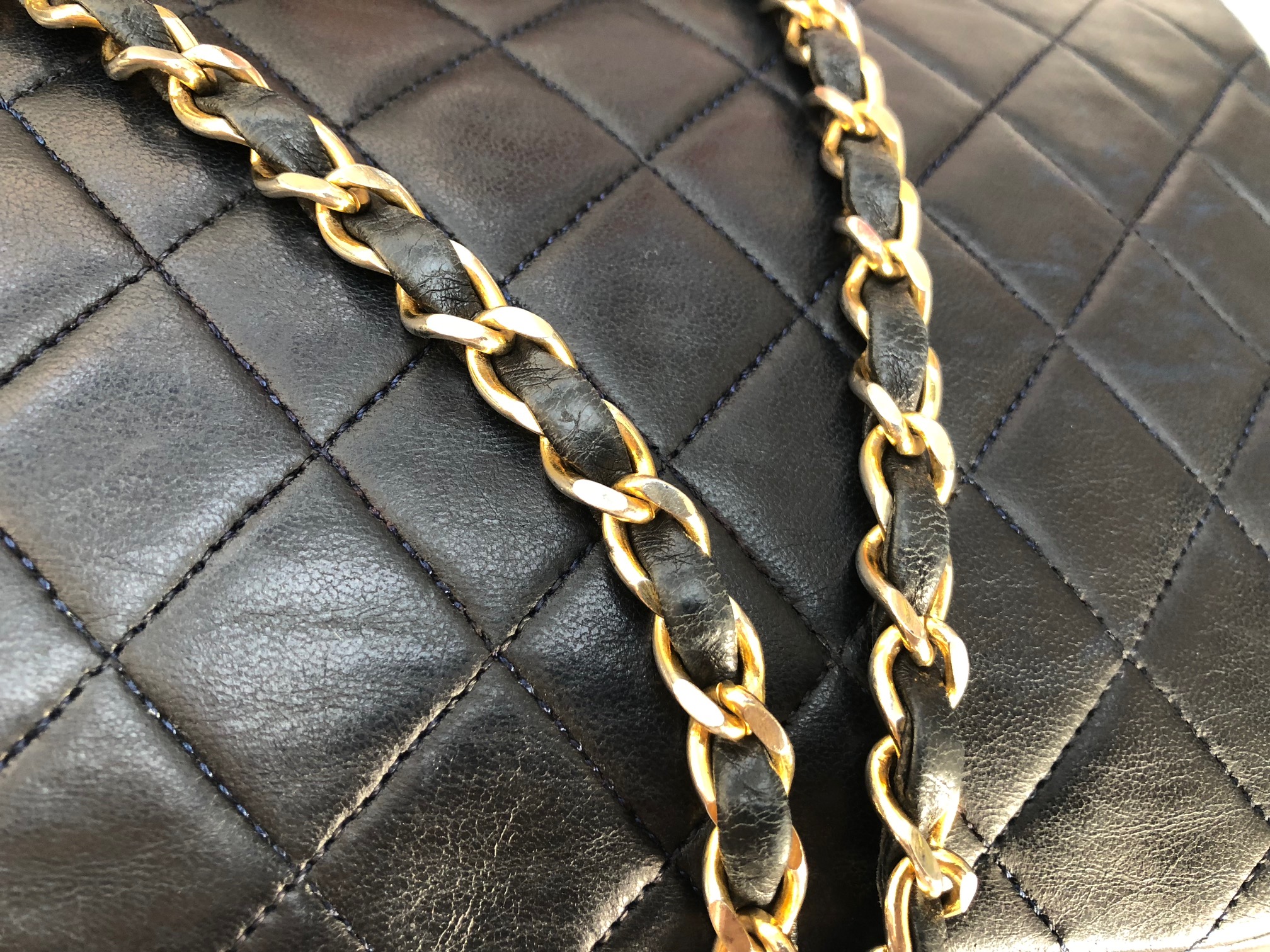 CHANEL 2.55 Vintage Double Flap Bag 1995 - Image 12