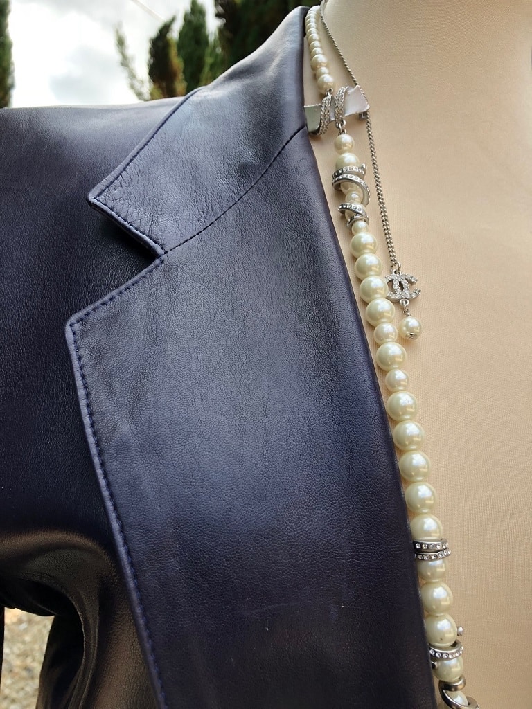 Azzedine Alaïa Jacket Vintage Shaped Dark Purple Leather - Image 3