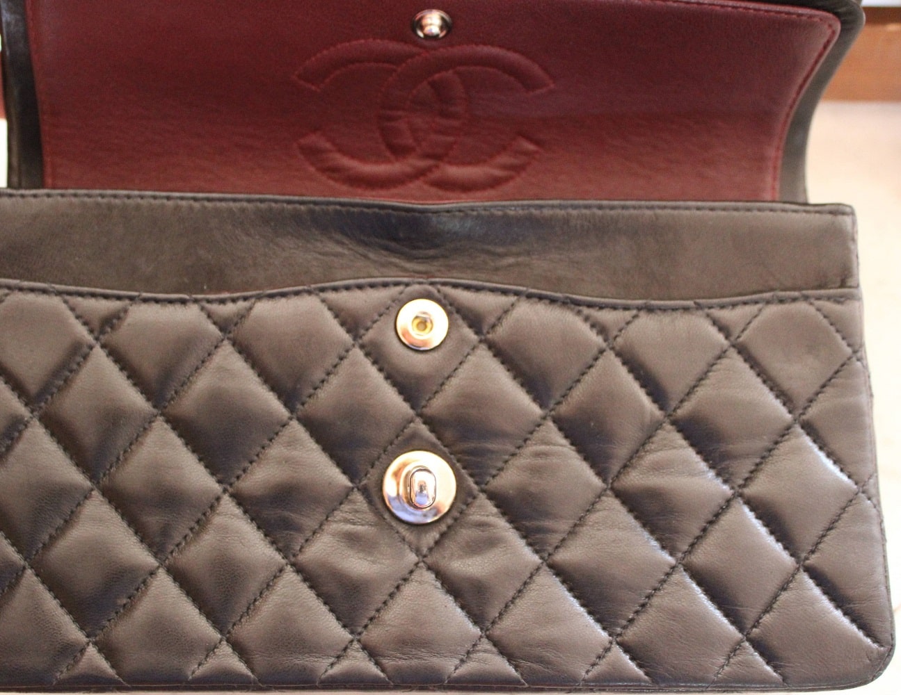 CHANEL Vintage Double Flap Shoulder Bag - Image 6