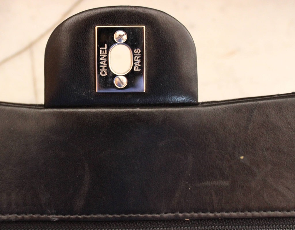 CHANEL Vintage Double Flap Shoulder Bag - Image 7