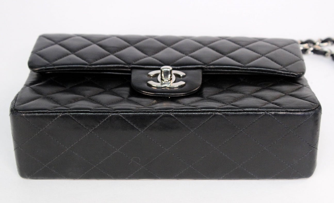 CHANEL Vintage Double Flap Shoulder Bag - Image 4