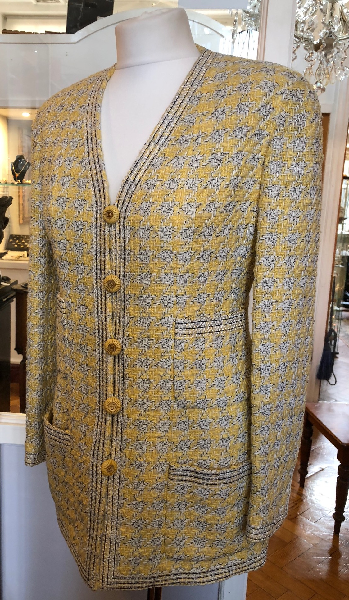 CHANEL Jacket Vintage Tweed Trimmed Jewel Buttons - Image 7