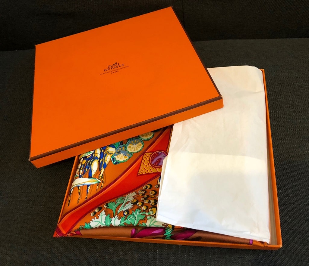 HERMES Aux Pays Des Epices Silk Scarf As New - Image 3
