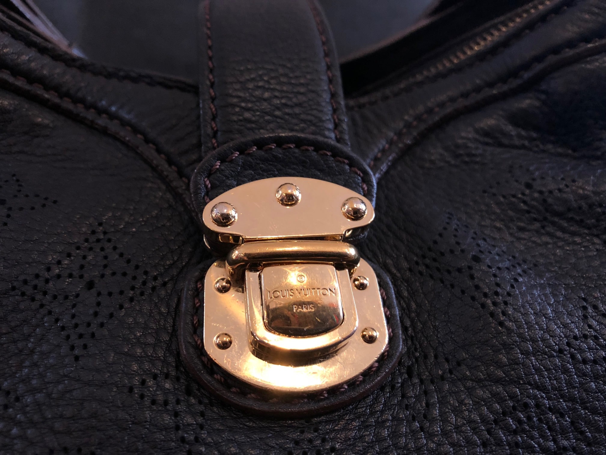 LOUIS VUITTON Monogram Mahina Shoulder Bag Black - Image 9