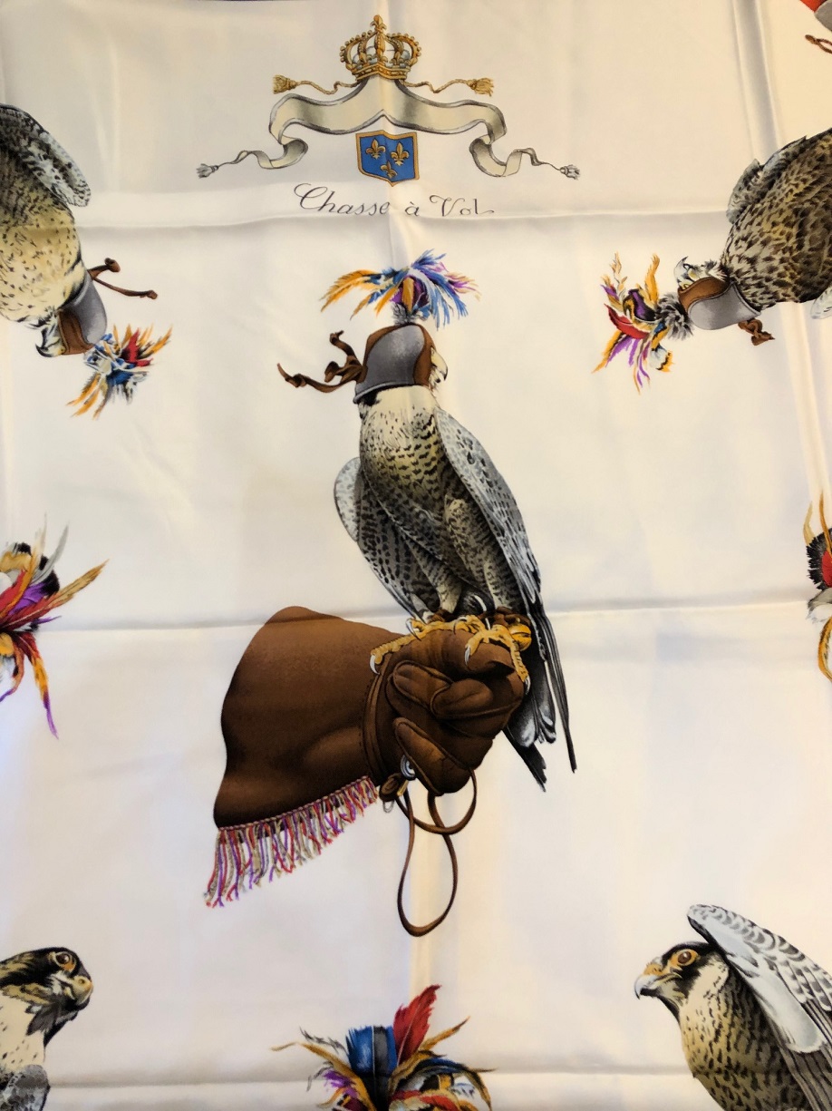 HERMES Scarf 'Chasse À Vol' - Image 9