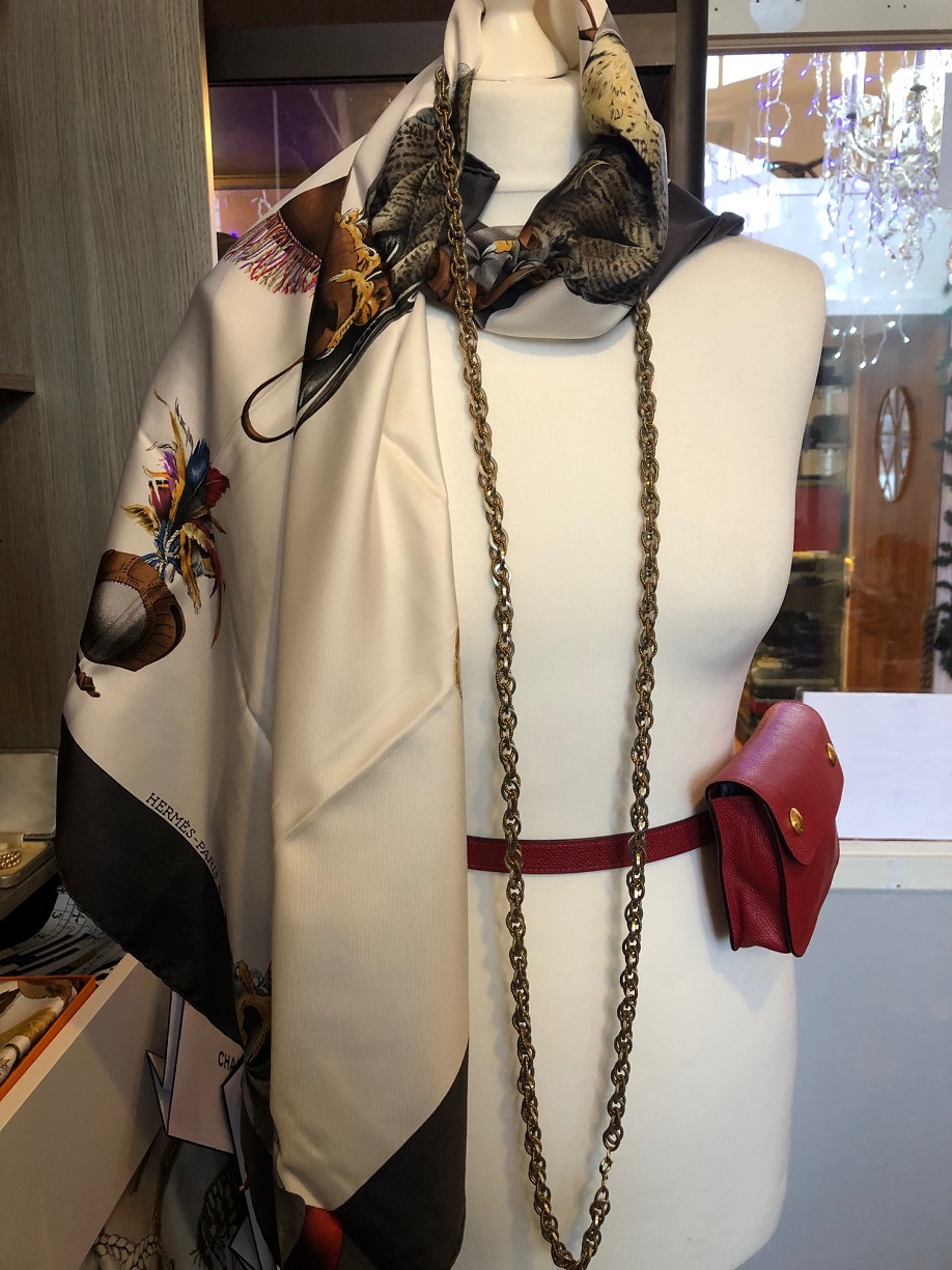 Hermès Red Leather Travel Clutch Fanny Pack Waist Belt Bag - Image 3