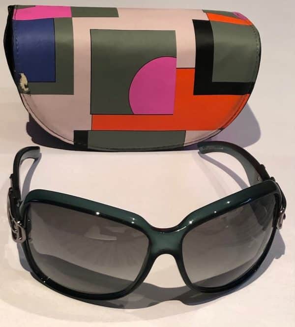 GUCCI Sunglasses Women's Oversized Shaped Frame - Image 3