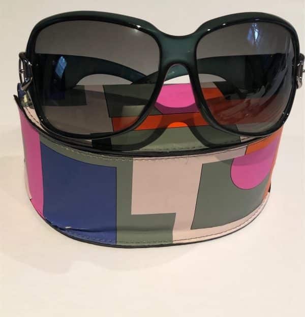 GUCCI Sunglasses Women's Oversized Shaped Frame