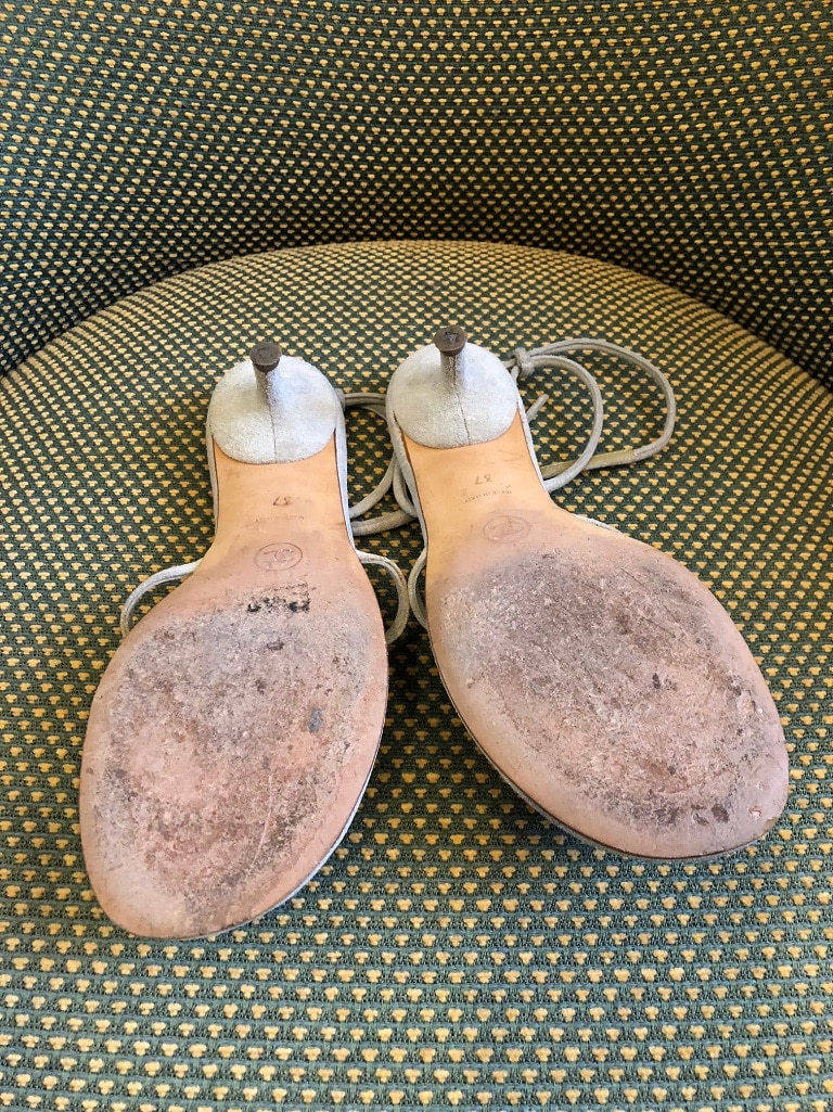 CHANEL Sandals Grey Small Heels - Image 8