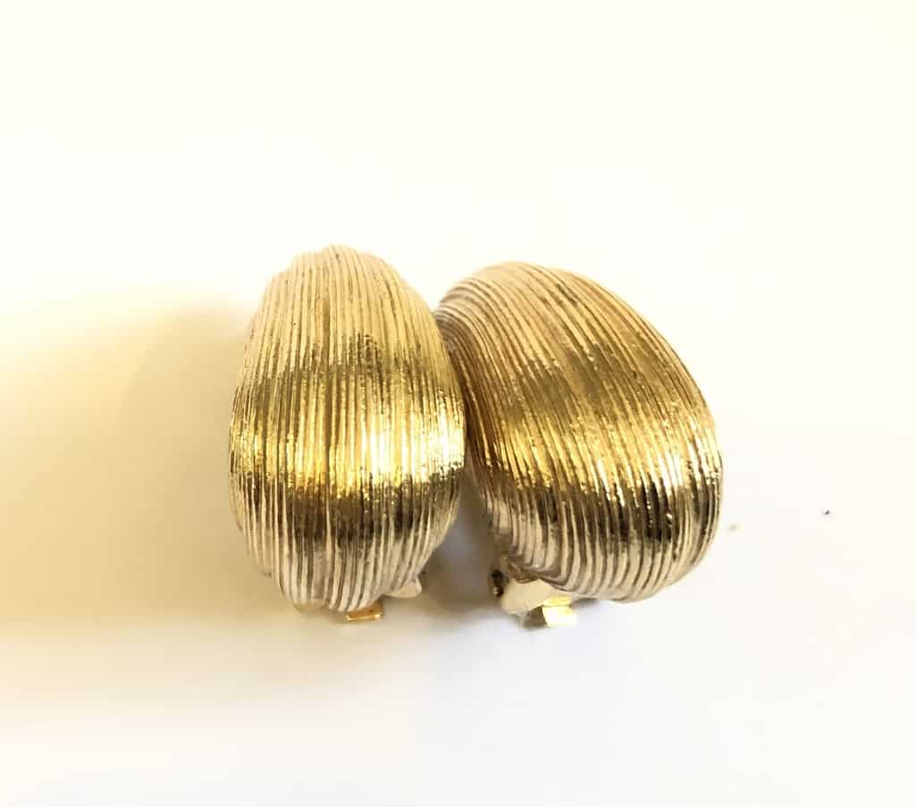 CHRISTIAN DIOR Vintage Hoop Earrings Gilded 1980s - Image 5