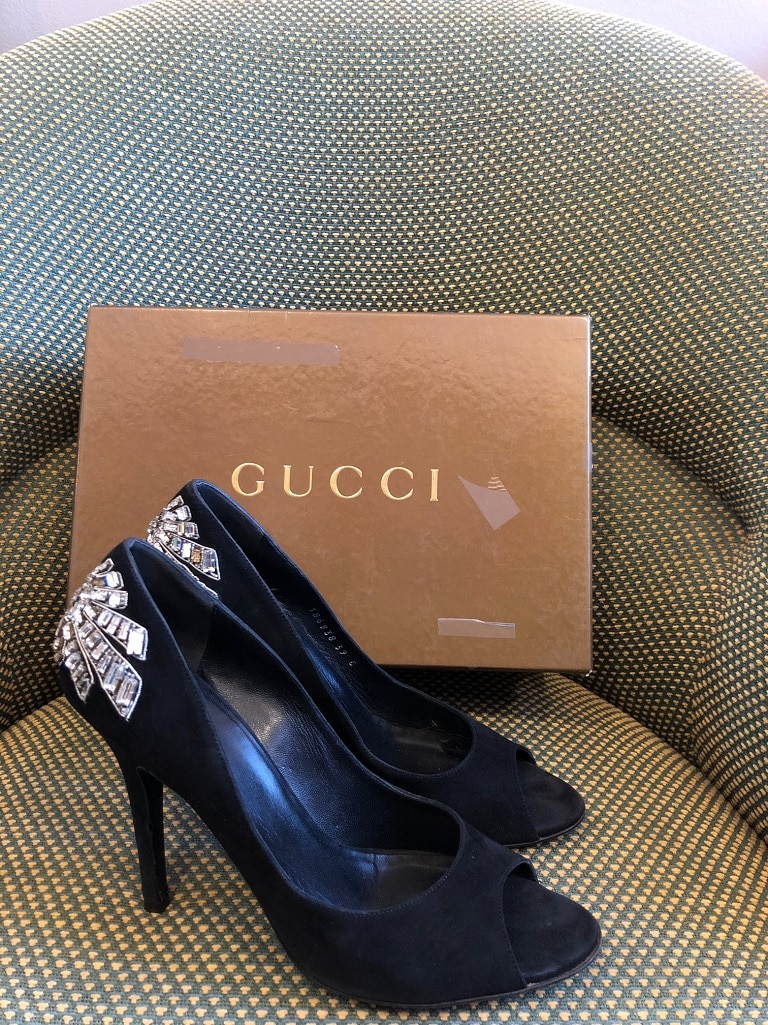 Gucci Black Suede Embellished Jewels Peep Toe Stiletto - Image 8