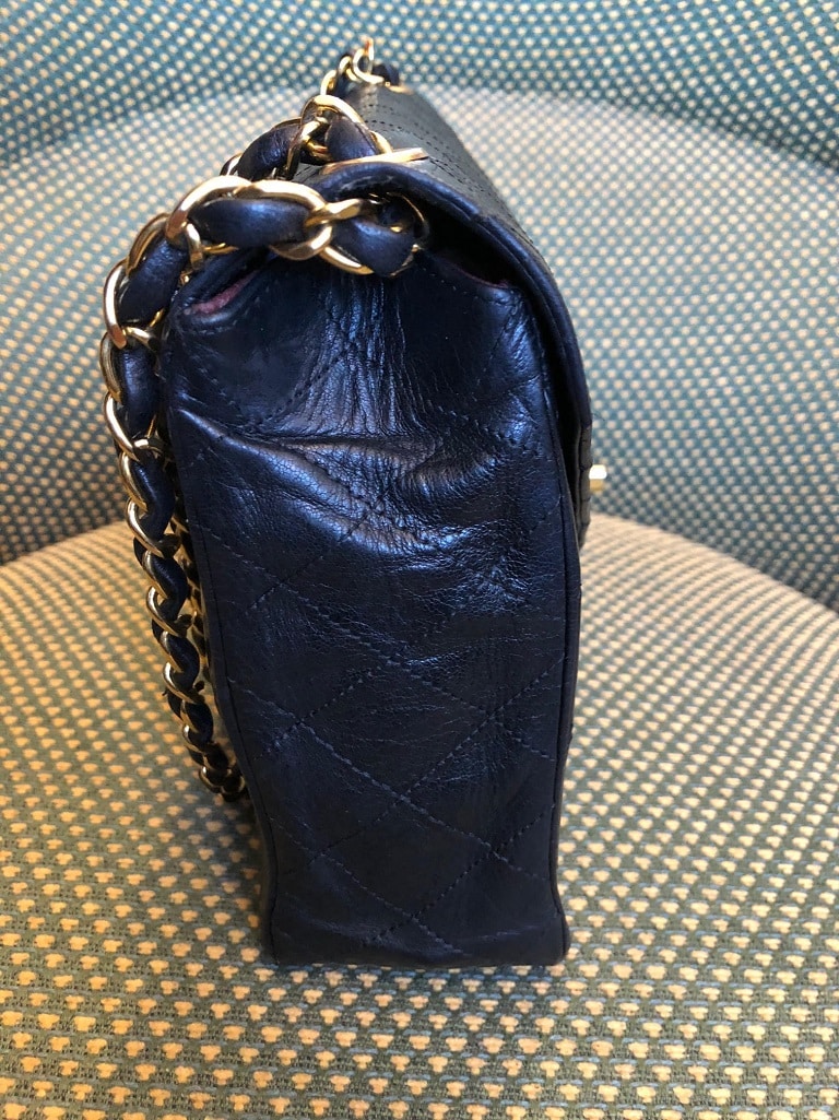 CHANEL Timeless V-Stitch Double Chain Shoulder Bag VERY RARE - Image 5