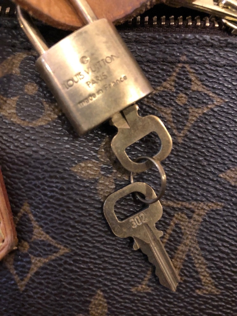 LOUIS VUITTON Vintage Monogram Speedy 30 Handbag - Image 6