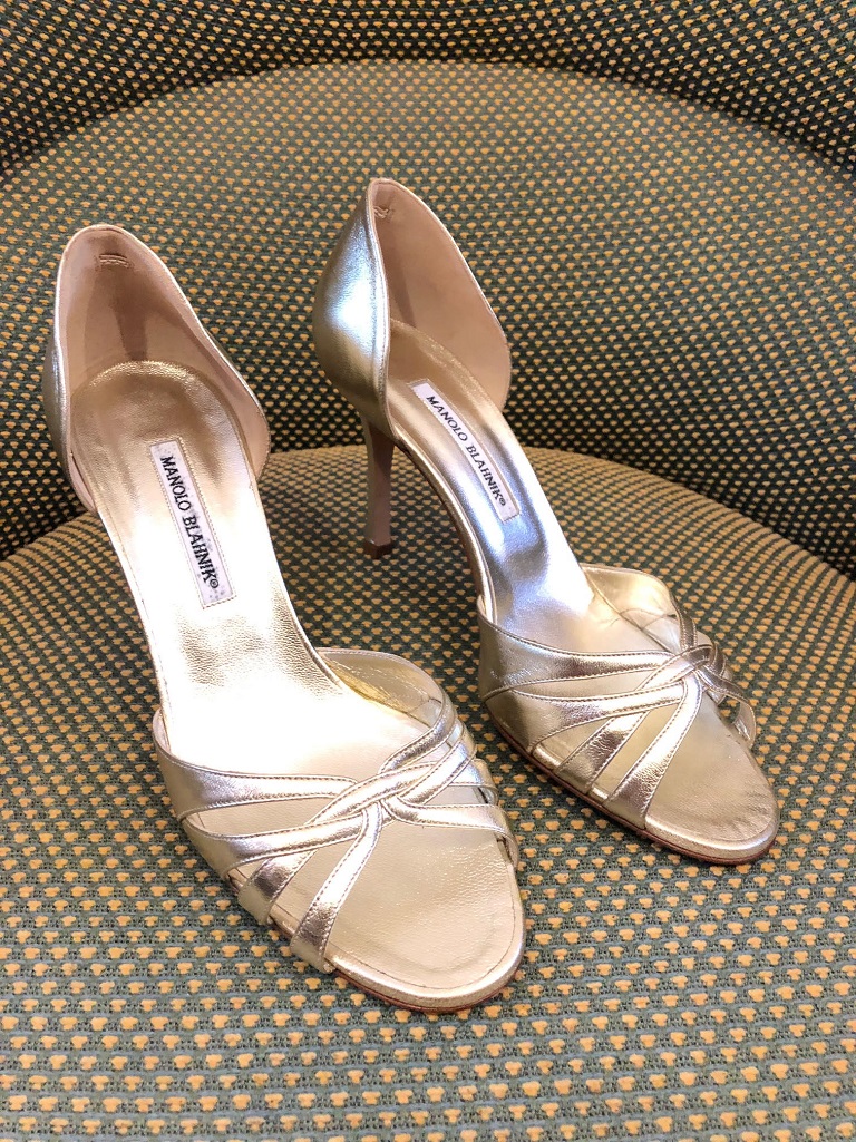 MANOLO BLAHNIK Leather Sandals Heels Gold - Image 2