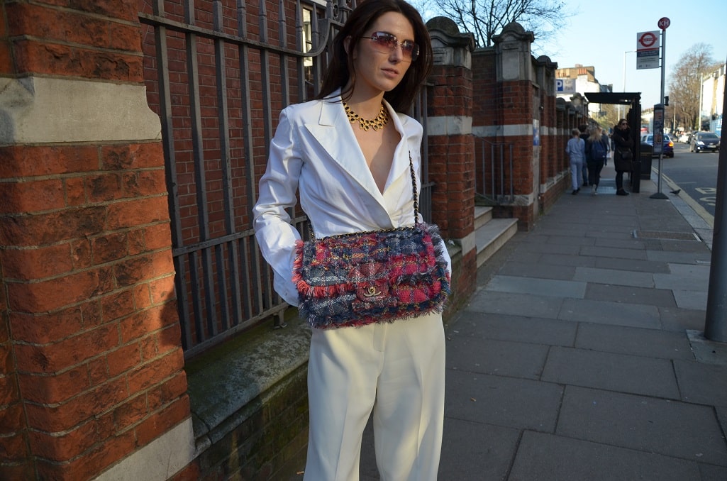 CHANEL Tweed JUMBO Bag Timeless Multicolour - Image 3