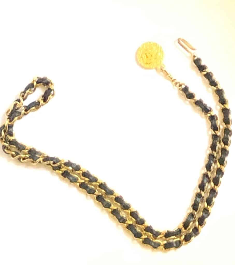 CHANEL Vintage Logo Pendant Chain interlaced Black Leather Belt 1982 - Image 6