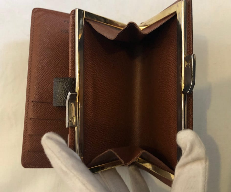 LOUIS VUITTON Wallet Monogram Canvas - Image 8