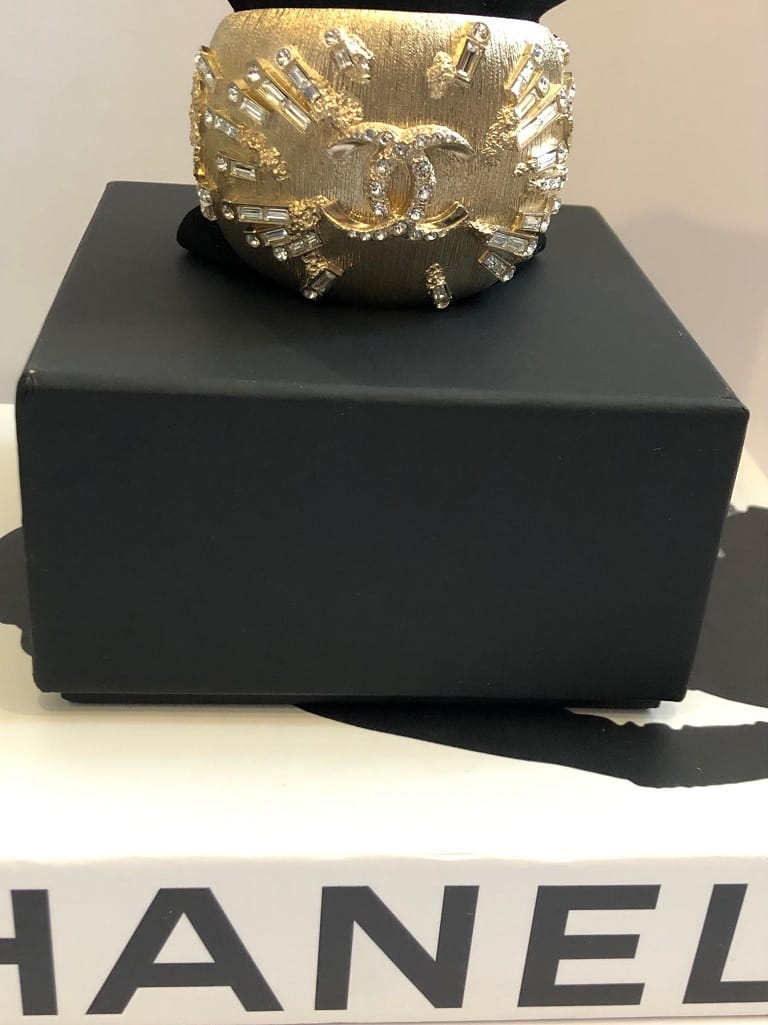 CHANEL CC Logo Cuff Bracelet Bangle Crystal Gold-Tone - Image 4
