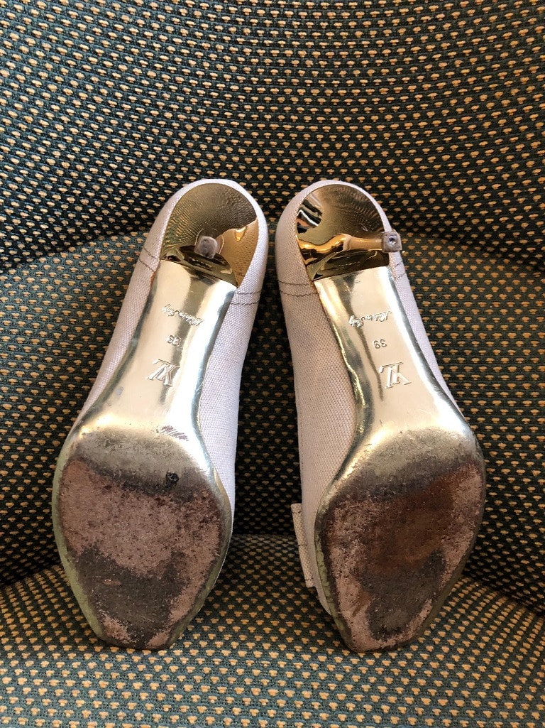 LOUIS VUITTON High Heels LV Love Logo Shoes Peep Toe Pumps - Image 8