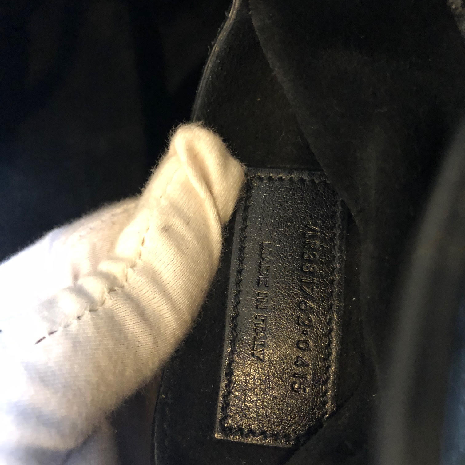 SAINT-LAURENT Emmanuel Leather Black Bag - Image 13