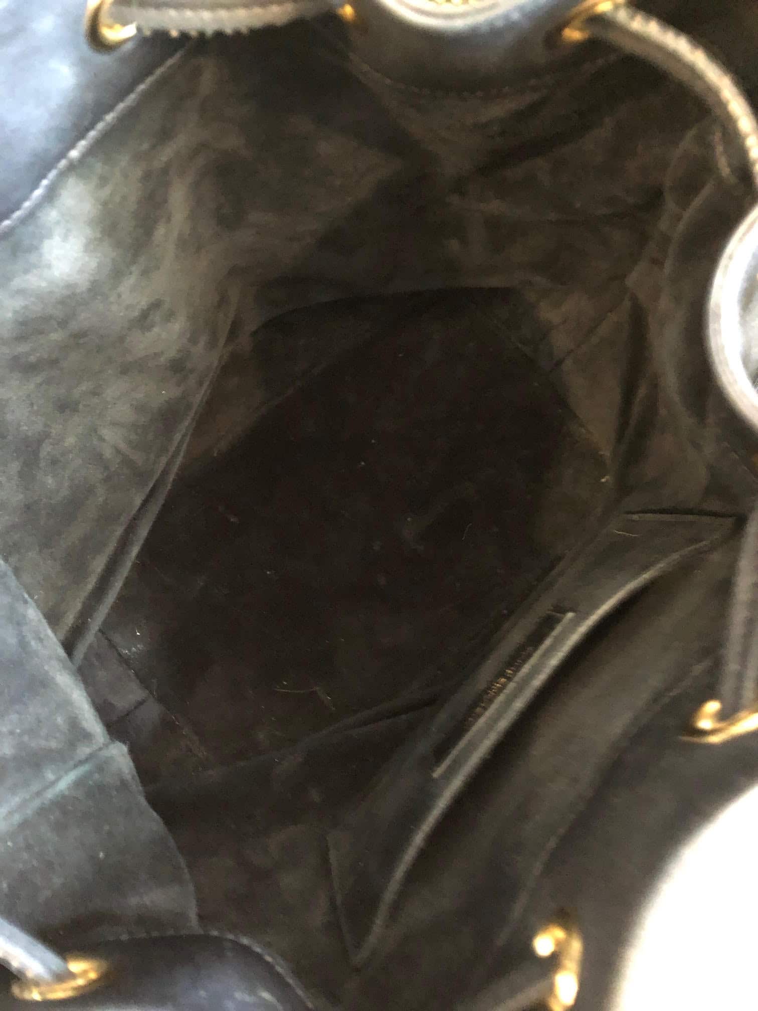 SAINT-LAURENT Emmanuel Leather Black Bag - Image 11