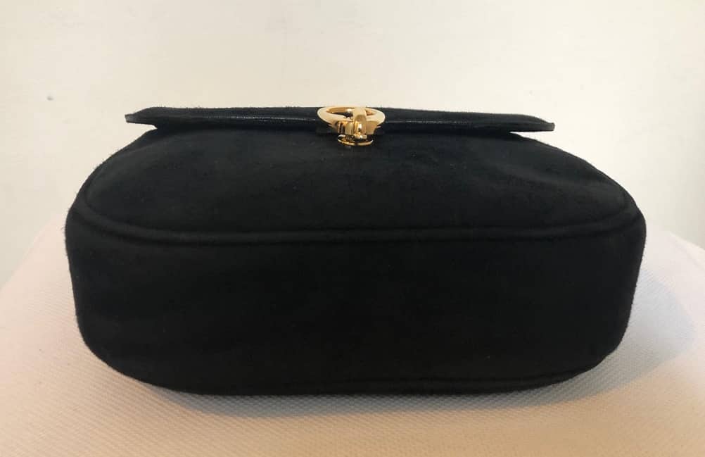 CELINE Oval Shape Shoulder Bag Double Gold Chain Strap - Image 8