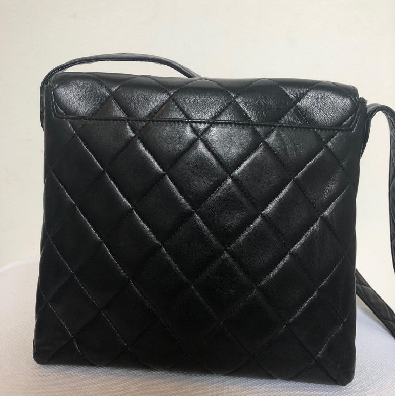 CHANEL Black Lambskin Leather Strap Shoulder Bag - Image 5