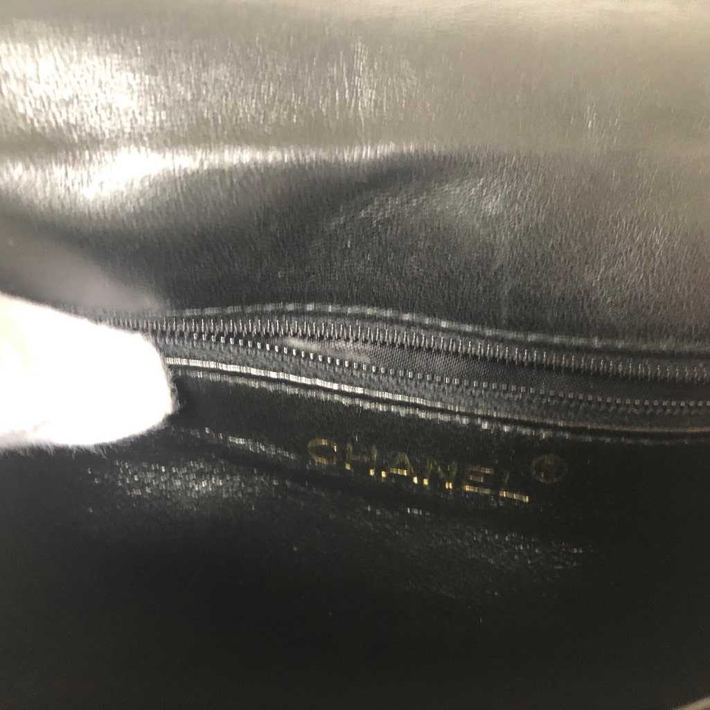 CHANEL Black Lambskin Leather Strap Shoulder Bag - Image 8