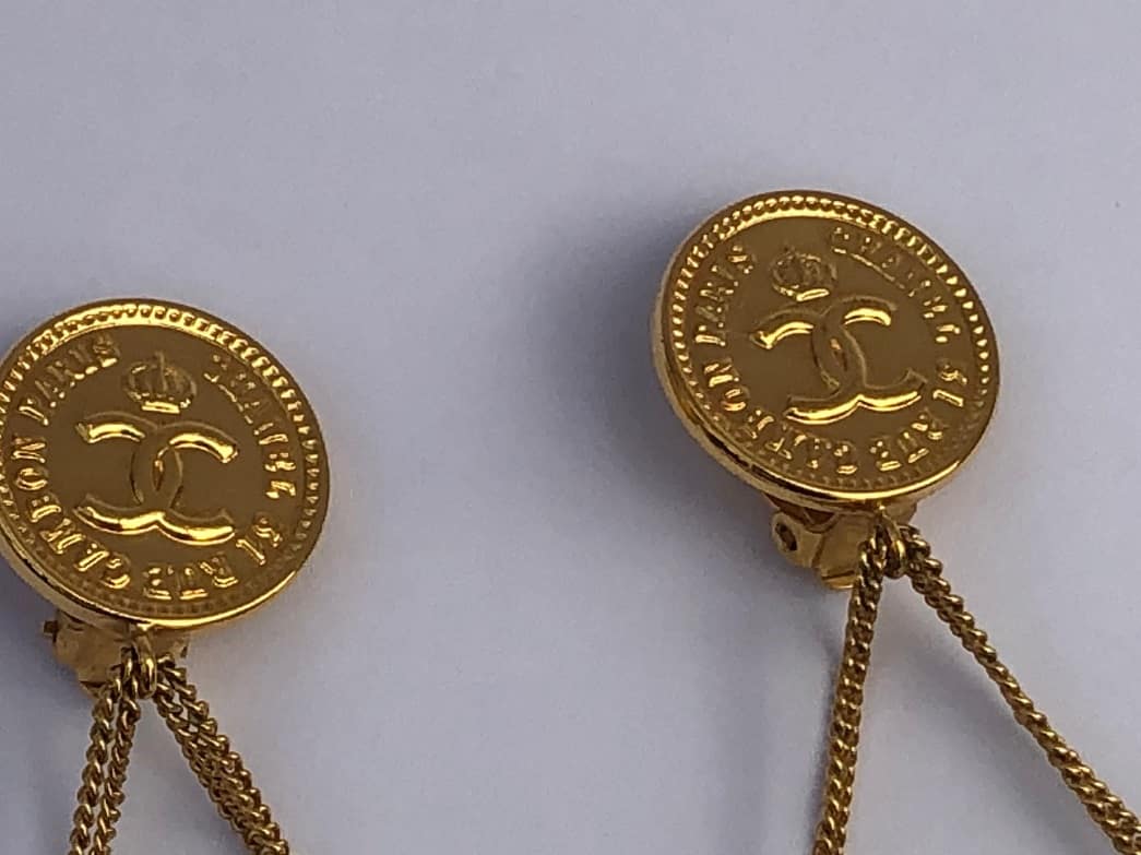 CHANEL Earrings CC Bag Motif 2.55 Quilted Pendant - Image 3