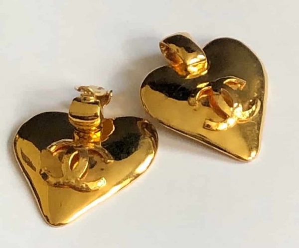 CHANEL CC Heart Clip-On Earrings Large Gold 1993 - Image 2