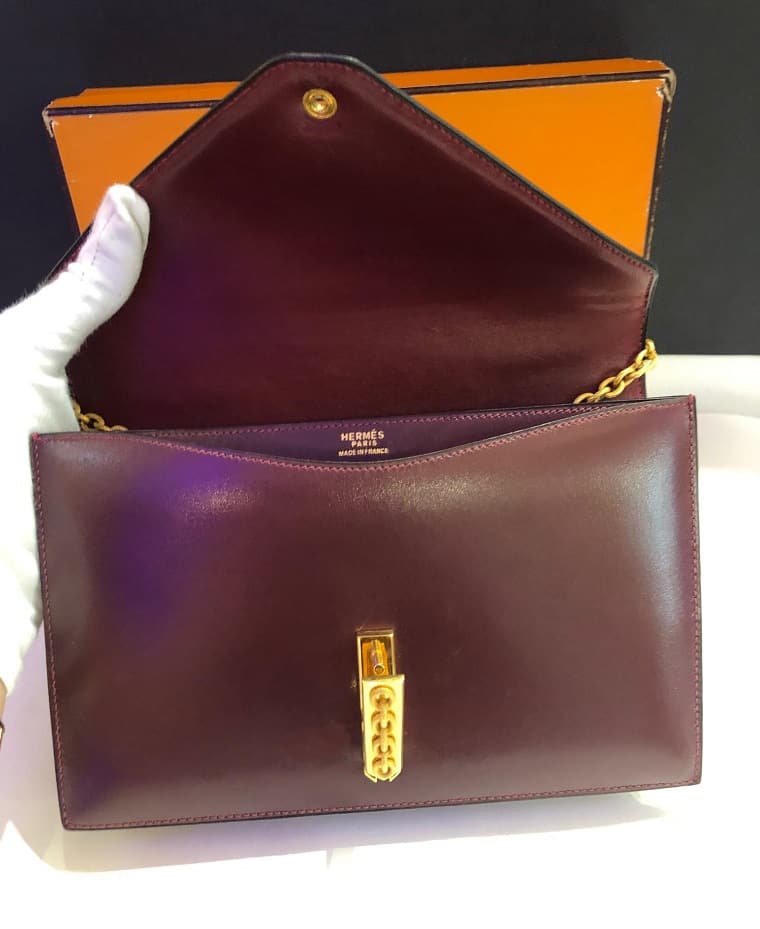 Hermès Vintage Alcazar Box Calf Leather Chain Clutch Bag - Image 10
