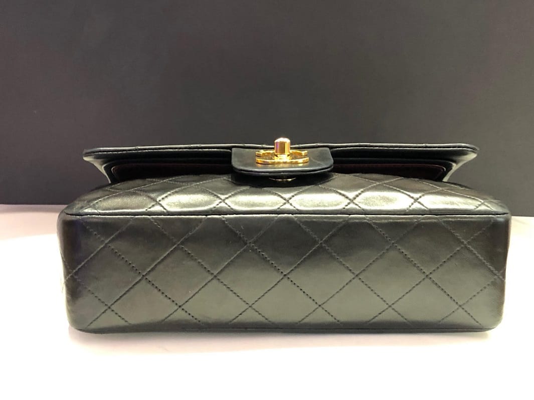CHANEL Vintage Classic Double Flap Bag Quilted Lambskin Medium Black - Image 6