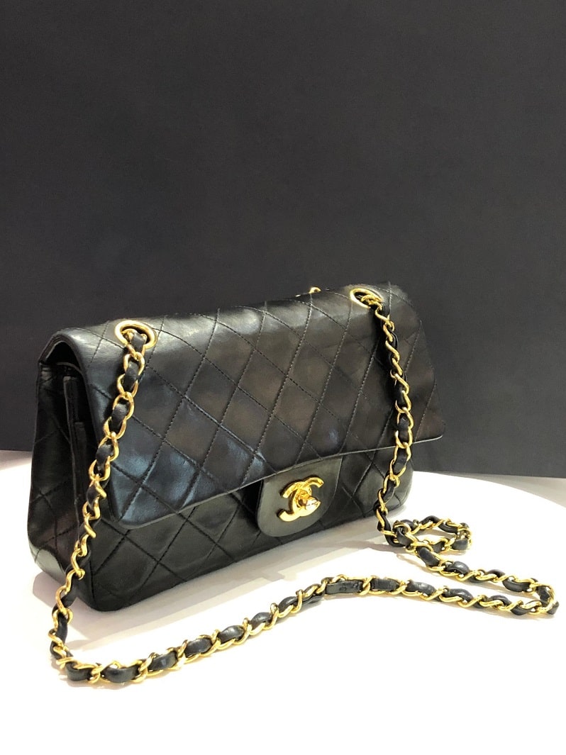 CHANEL Vintage Classic Double Flap Bag Quilted Lambskin Medium Black - Image 3