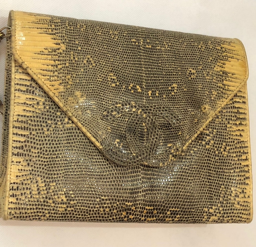 CHANEL Lizard Shoulder Clutch Chain CC Logo Bag Vintage - Image 10