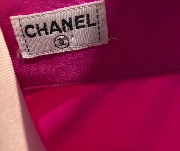 CHANEL Silk Shirt CC Logo Cufflinks Fuchsia-Black 1990's - Image 8