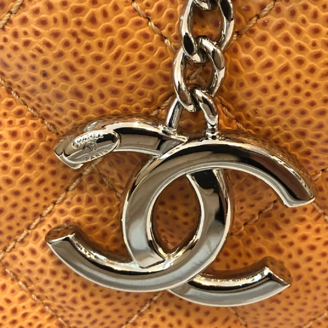 CHANEL Bag CC Logo Charm Caviar Tri-Colour Shoulder Bag - Image 6