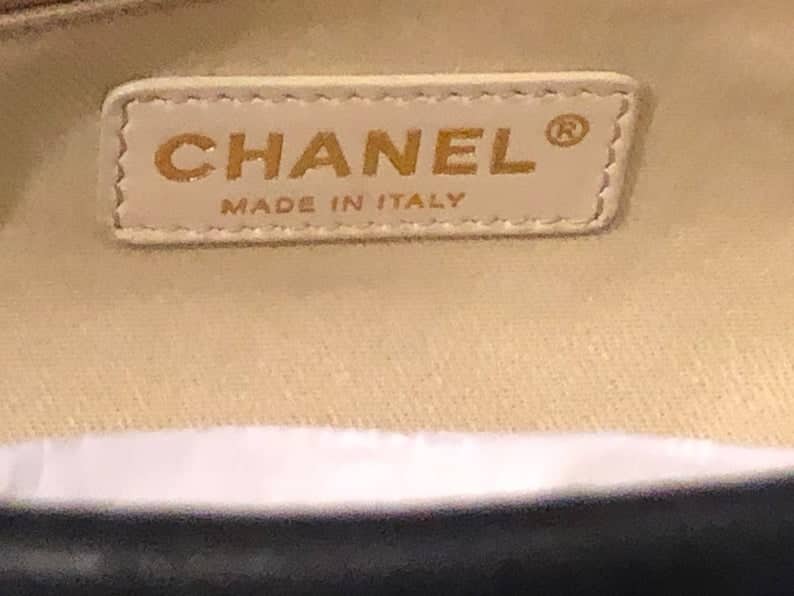 CHANEL Handbag Black Quilted Reissue 31 Rue Cambon Flap Bag - Image 11