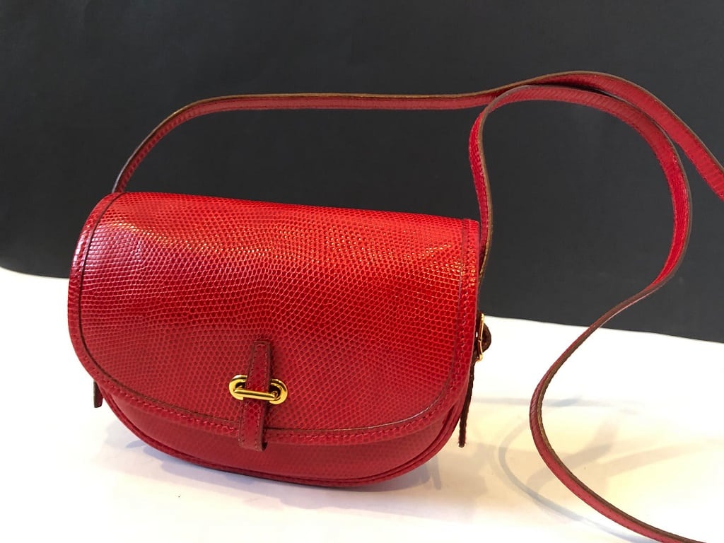 HERMÈS Red Lizard Balle de Golf Shoulder Bag RARE Vintage