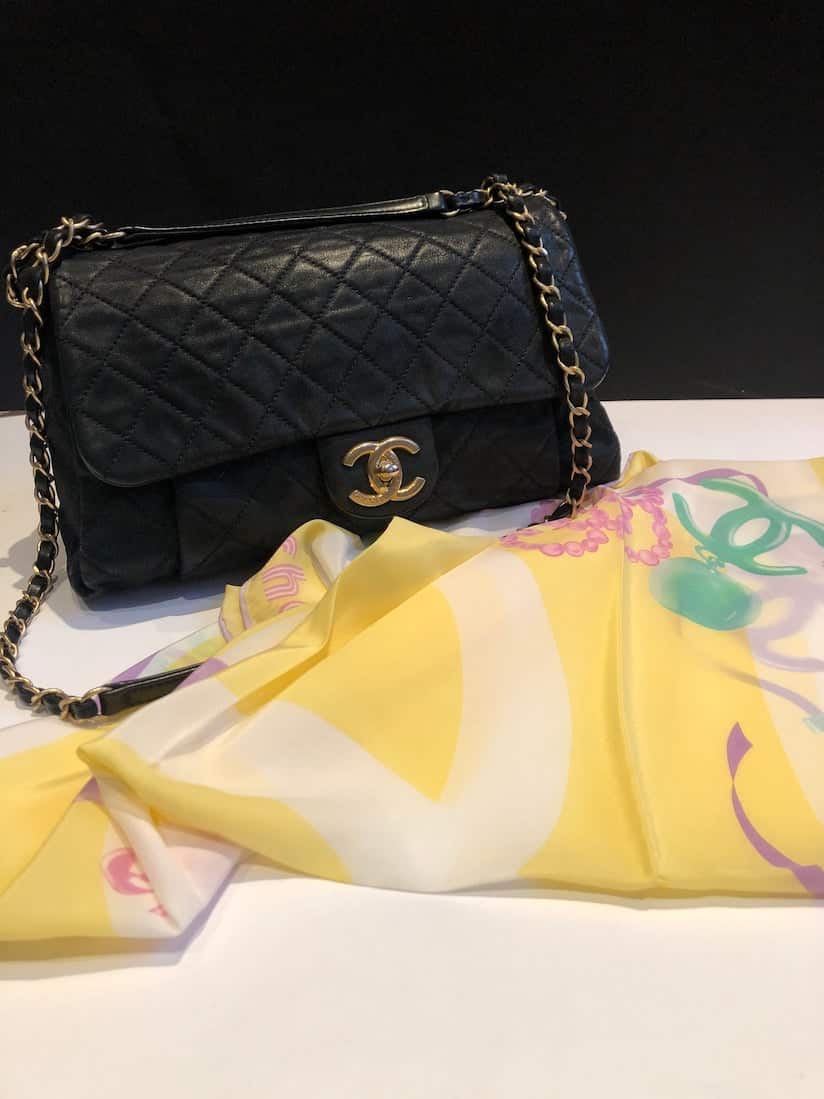 CHANEL Handbag Black Quilted Reissue 31 Rue Cambon Flap Bag