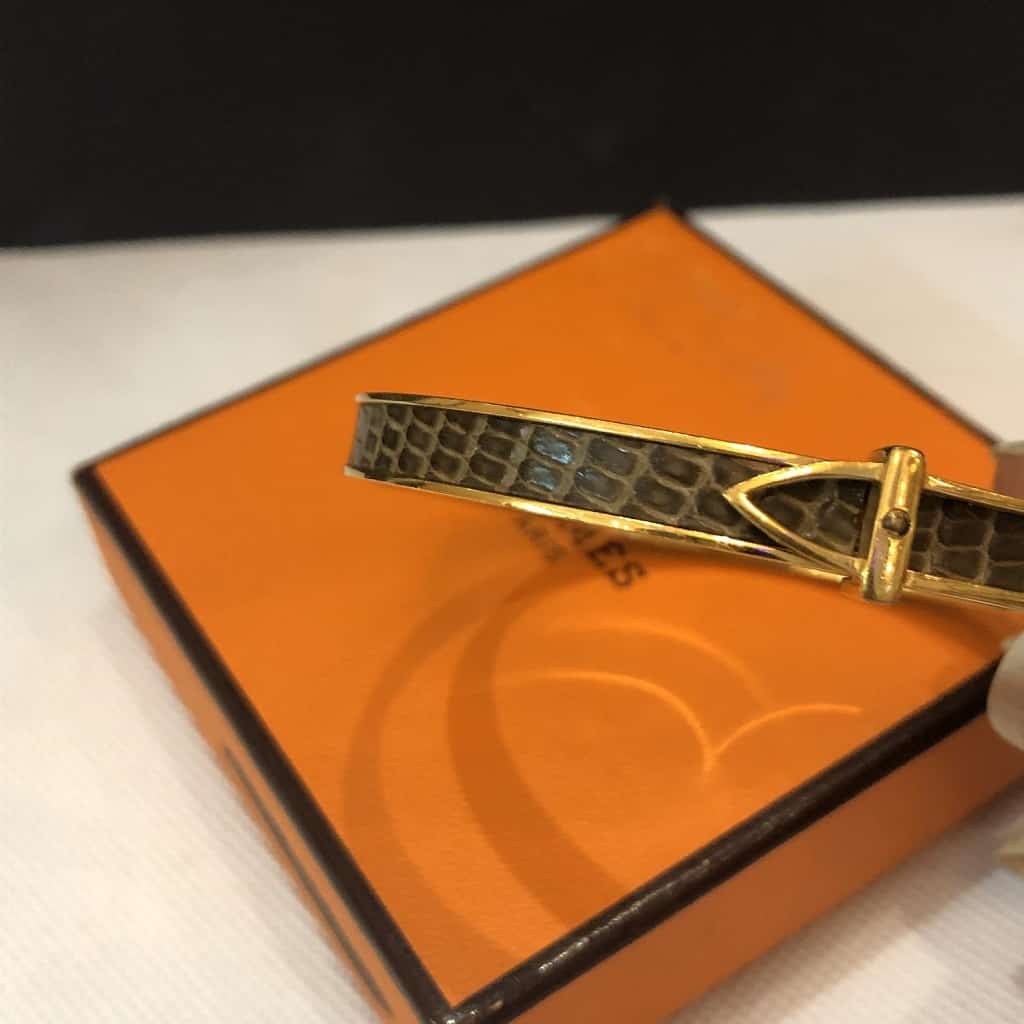 HERMÈS Bangle Bracelet Lizard & Gold Metal Belt - Image 7