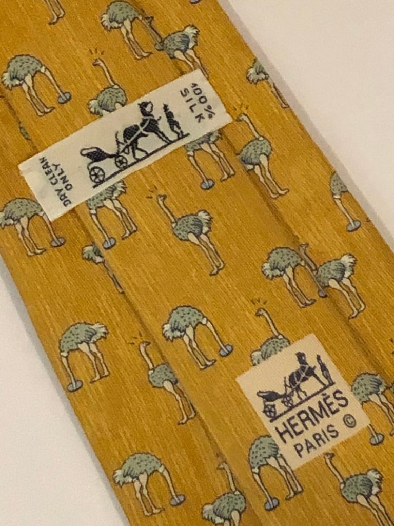 HERMÈS Pre-Owned Ostrich Print Tie Black White & Yellow Vintage - Image 6