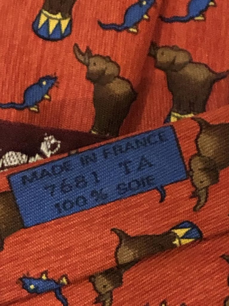 HERMÈS Tie Pre-Owned Elephants Circus Mice Multi 1990's Vintage - Image 5